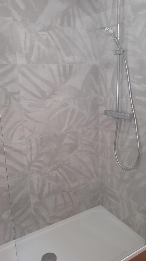 Appartamento T3 moderne et cosy avec linge et ménage compris Cauterets Esterno foto